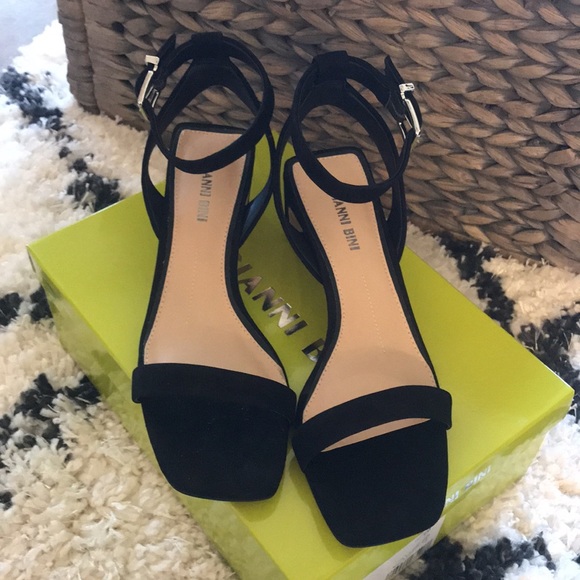 Gianni Bini Shoes - Gianni Bini Annika Black Block Heel Sandal